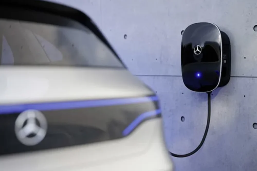Why Choose REddie Electric for Mercedes-Benz Wallbox Level 2 Charger Installation